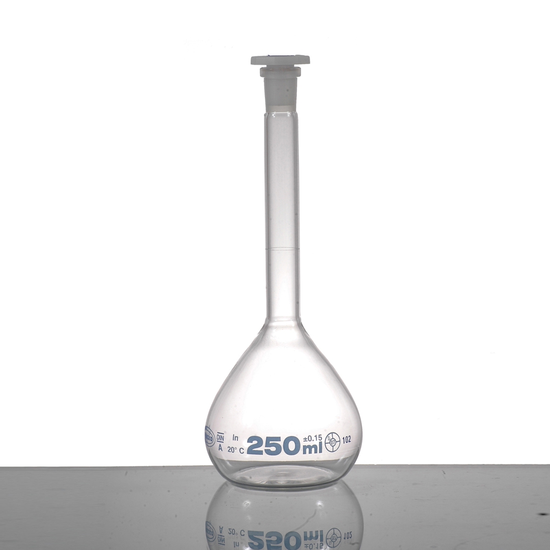 Volumetric Flask, Class A, Clear, Capacity 500ml, ISO 1042 With Batch Certificate, Glassco