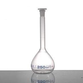 Volumetric Flask, 500ml, Wide Neck, Joint 19, Astm Class A, Plastic Stopper, Glassco