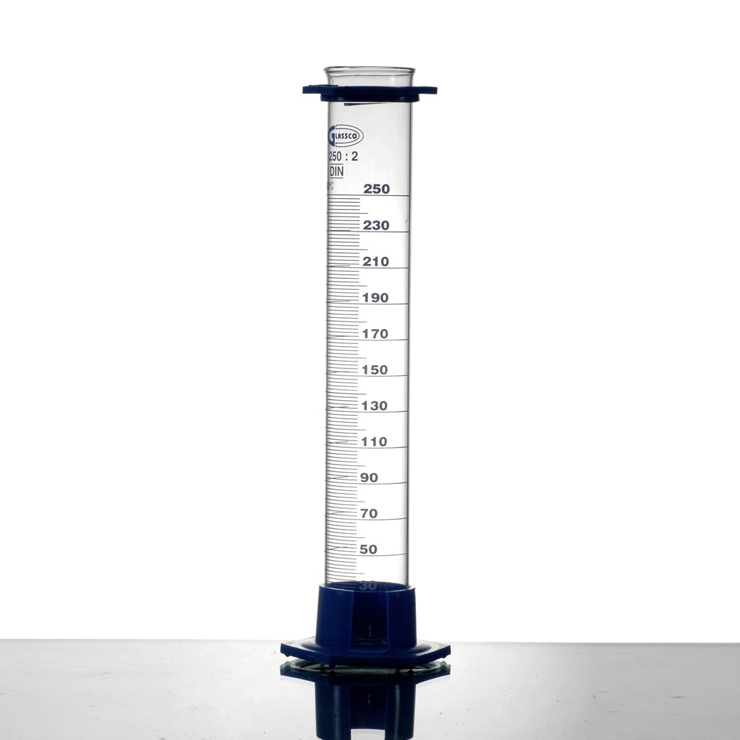 Measuring Cylinder, Class B, 100ml, Borosilicate Glass, With Plastic Base And Bumper Guard, Glassco