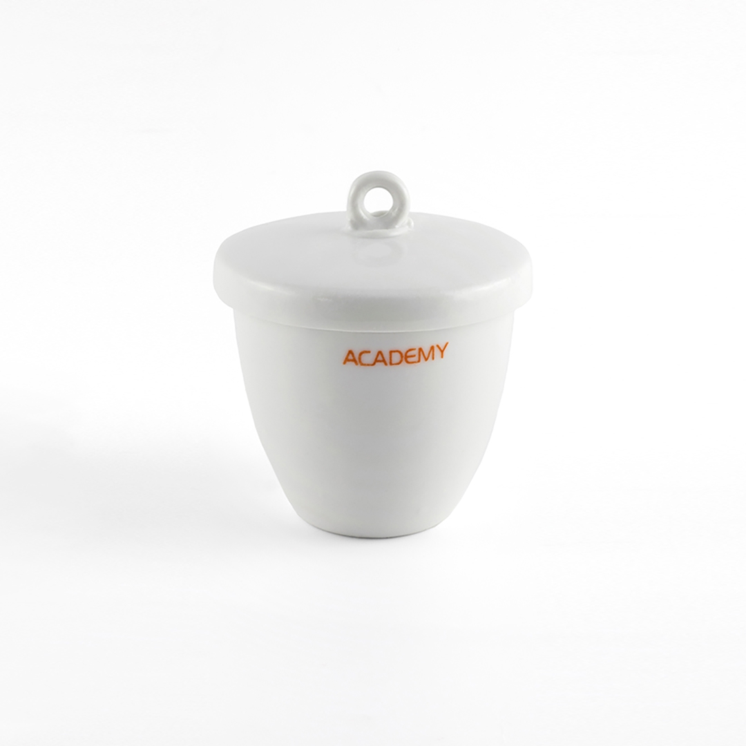 Crucible, Low Form, With Lid, Capacity 50ml, Porcelain