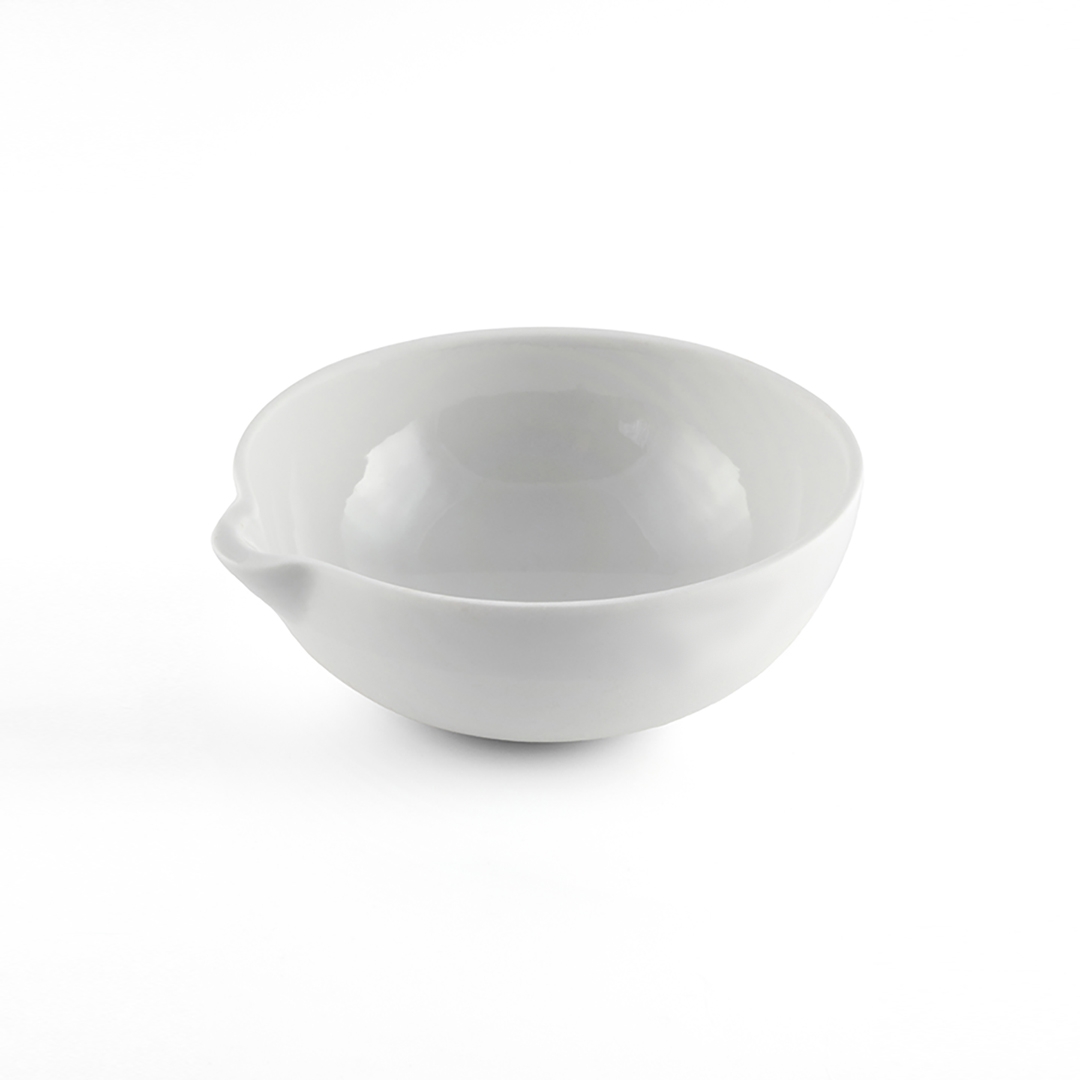 Basin, Evaporating Basin, Round Bottom, With Spout, Academy, Capacity 75ml, Outer Diameter 82mm, Height 32mm, Porcelain